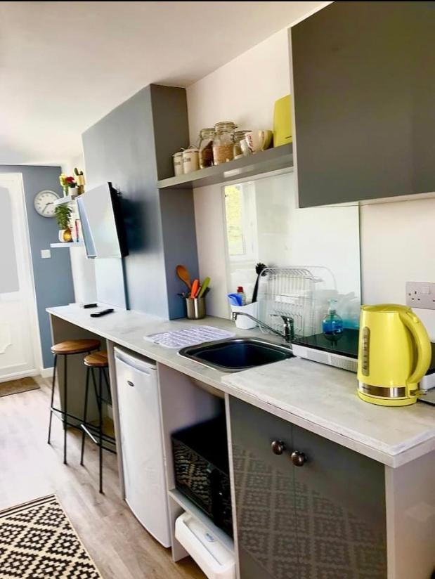 Elkstone Studio Private Hottub Pet Friendly Malvern Екстер'єр фото