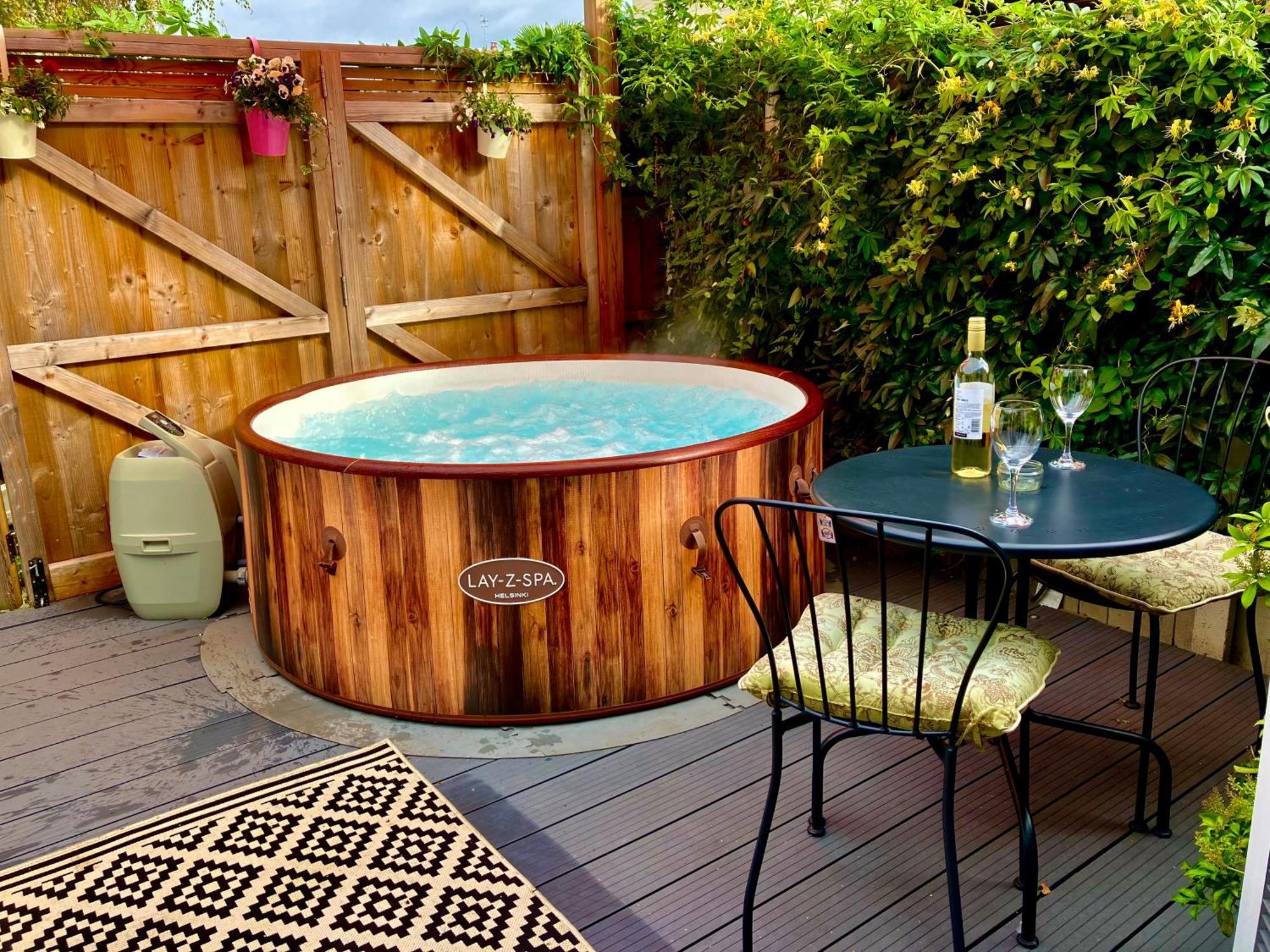 Elkstone Studio Private Hottub Pet Friendly Malvern Екстер'єр фото