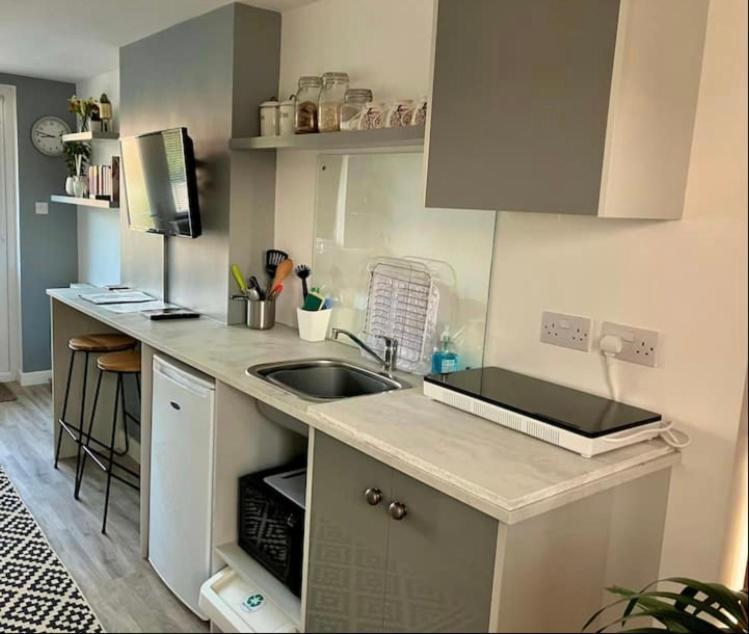 Elkstone Studio Private Hottub Pet Friendly Malvern Екстер'єр фото