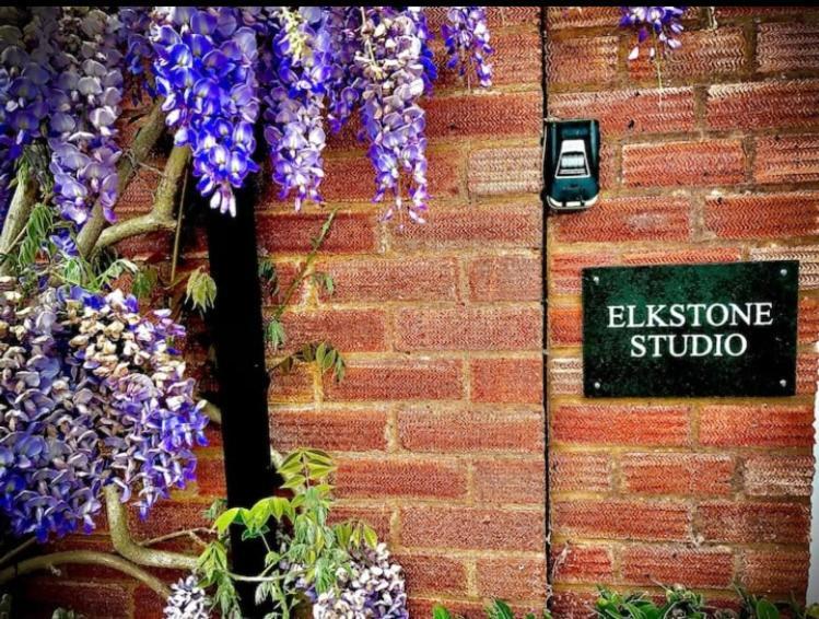 Elkstone Studio Private Hottub Pet Friendly Malvern Екстер'єр фото